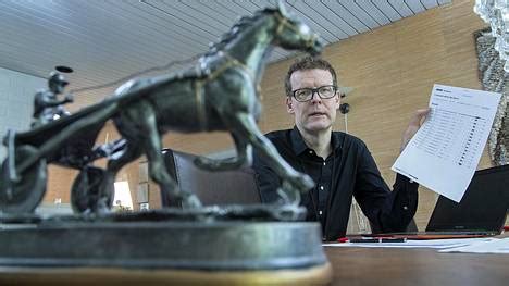 jorma vuoksenmaa|Jorma Vuoksenmaa, CV .